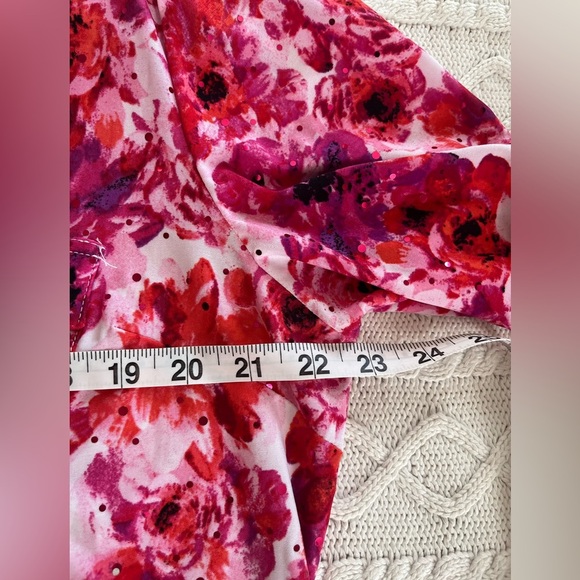 Floral Button Down Shirt - Red and Pink Gold Buttons - Picture 16 of 16